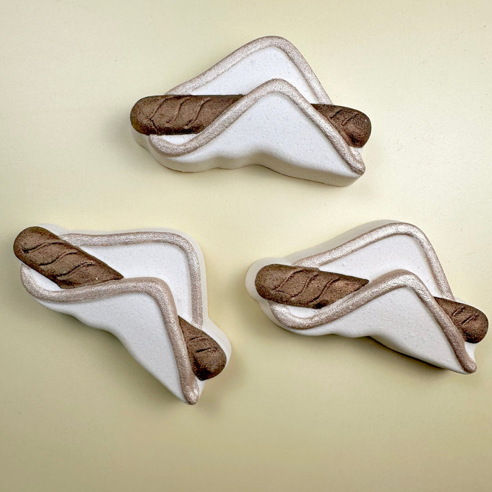 Bunnings Snag Bath Bomb by A Lil Luxury