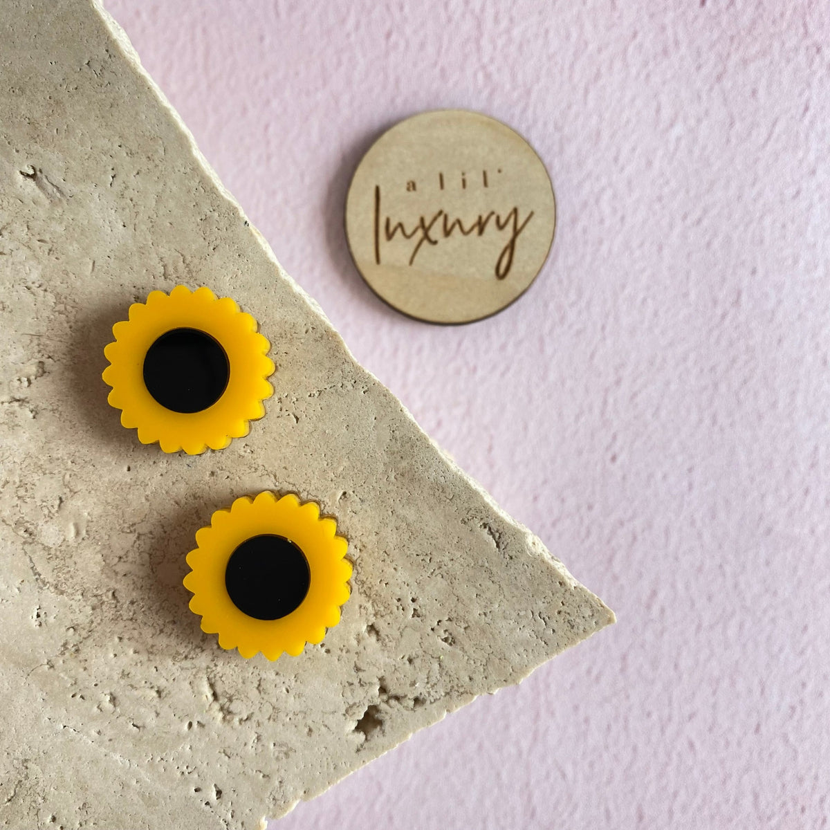 Flower Acrylic Studs