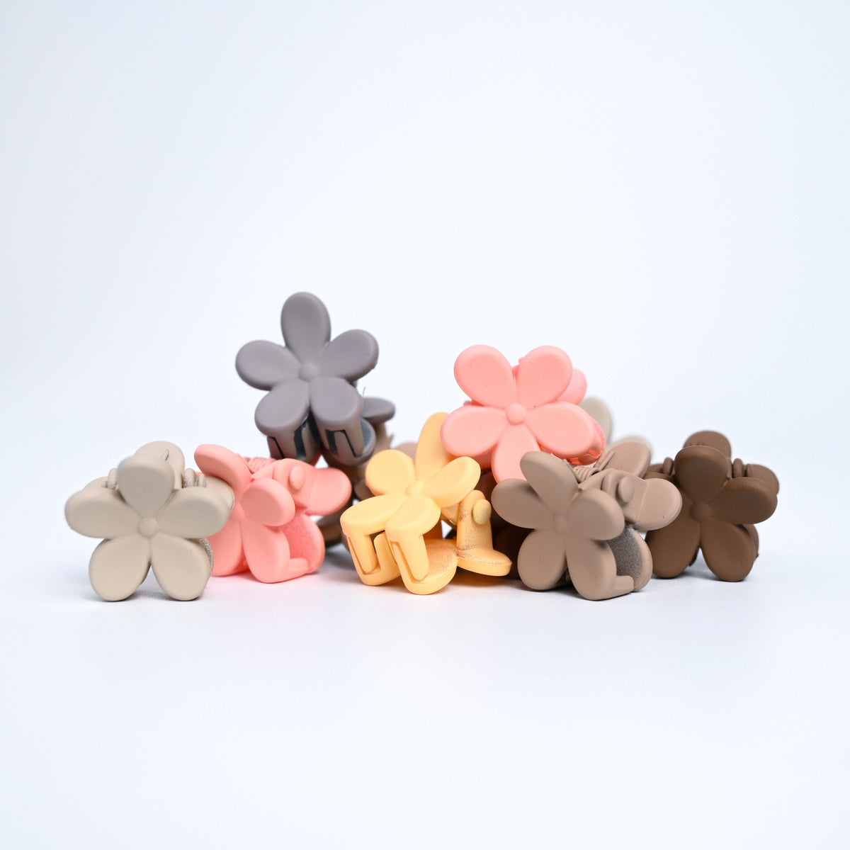 Neutral Petite Hair Claw Clips