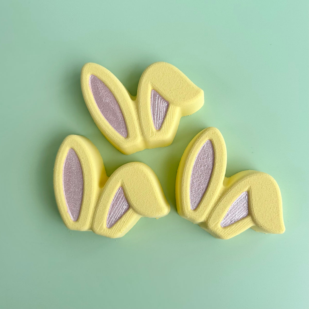 Bunny Ears Bath Bomb