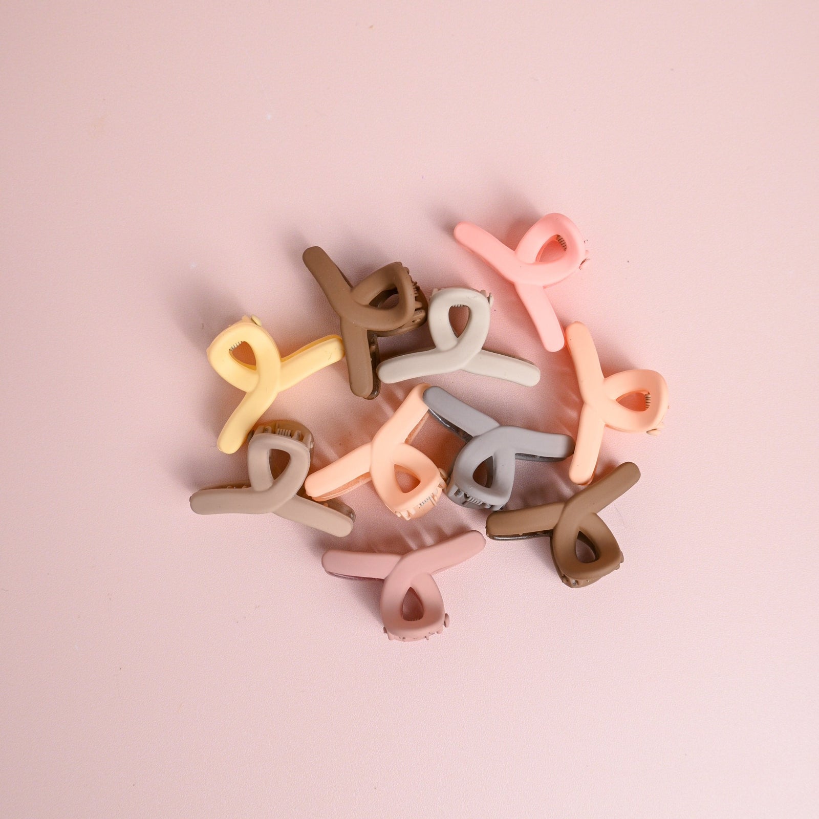Neutral Petite Hair Claw Clips