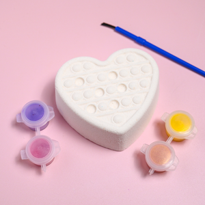 Love Heart DIY At Home Bath Bomb - A Lil Luxury