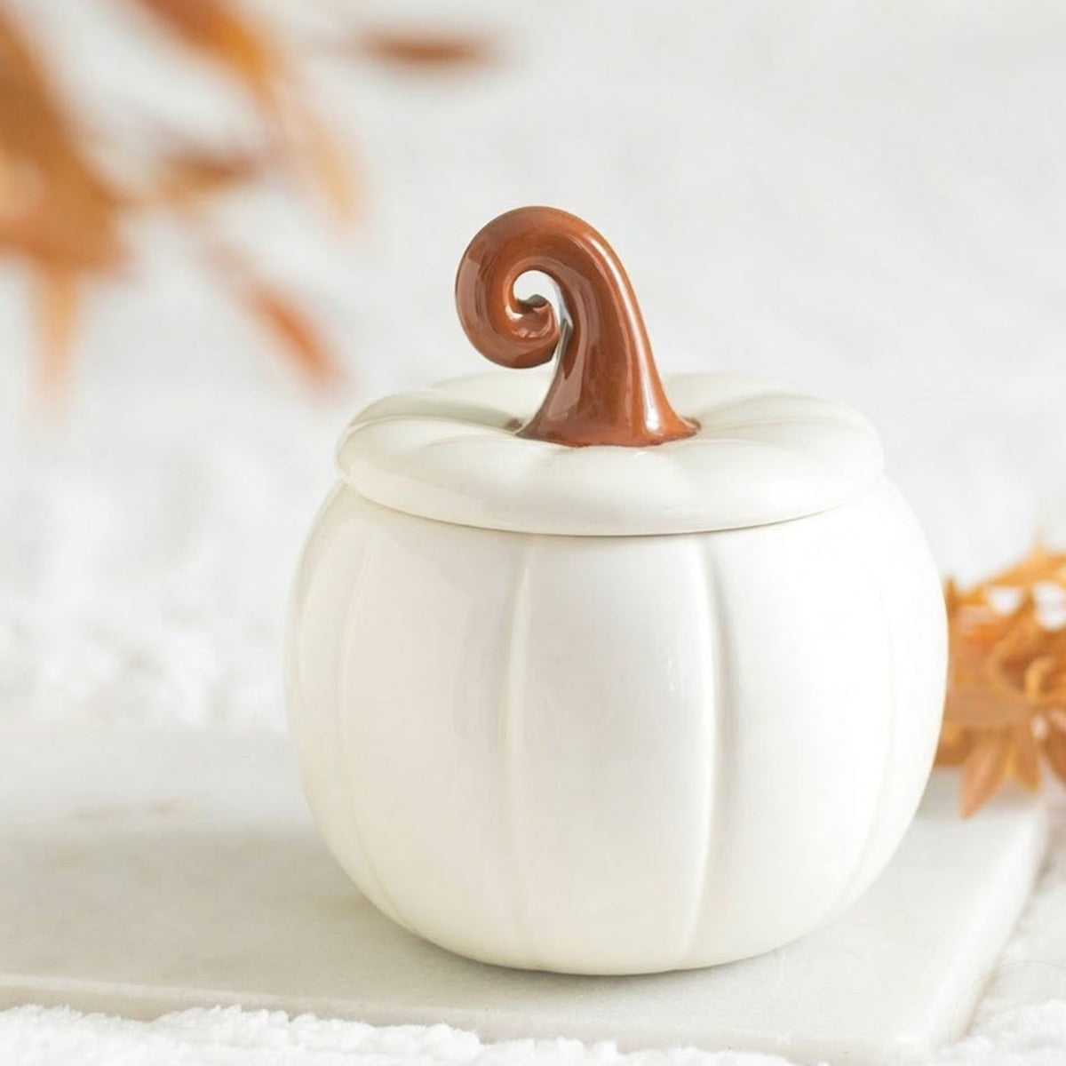 White Curly Pumpkin Tealight Warmer
