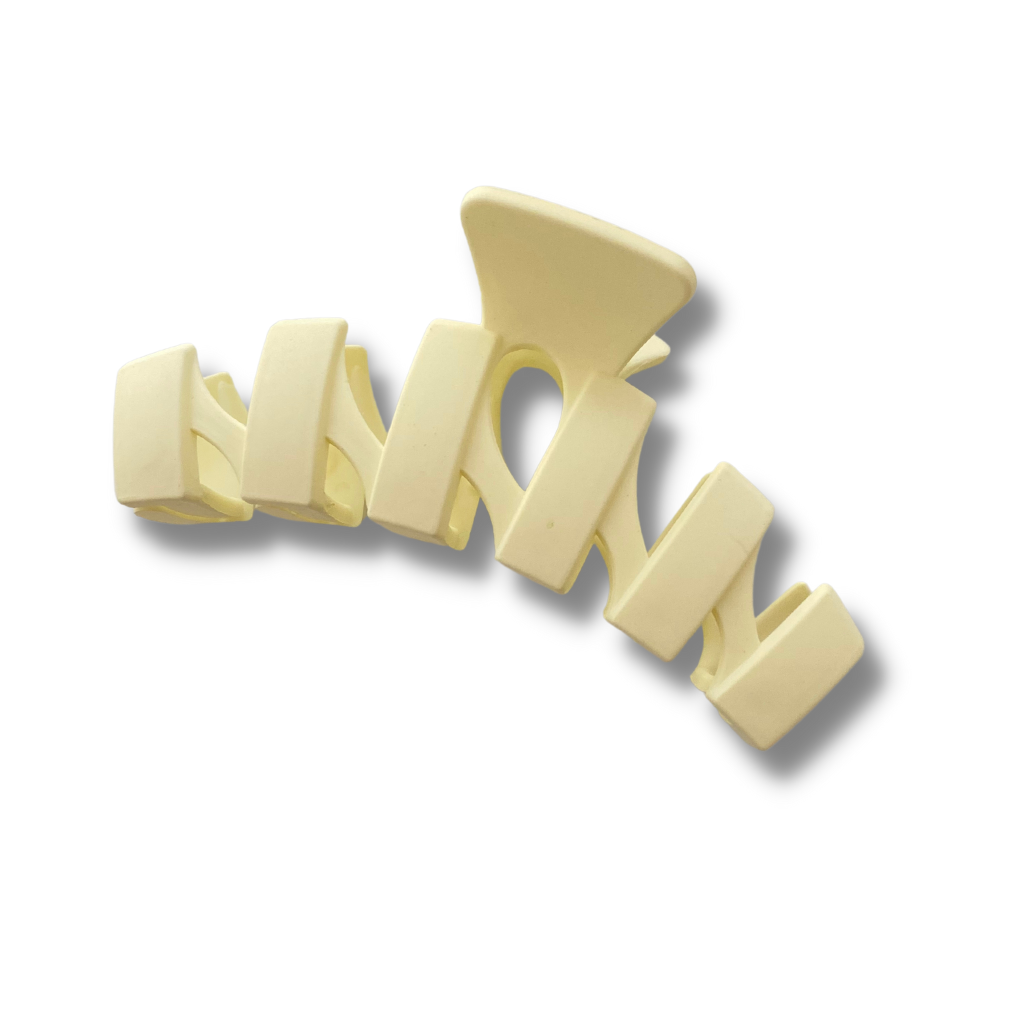 Cream Curved Zig Zag Claw Clip - A Lil Luxury